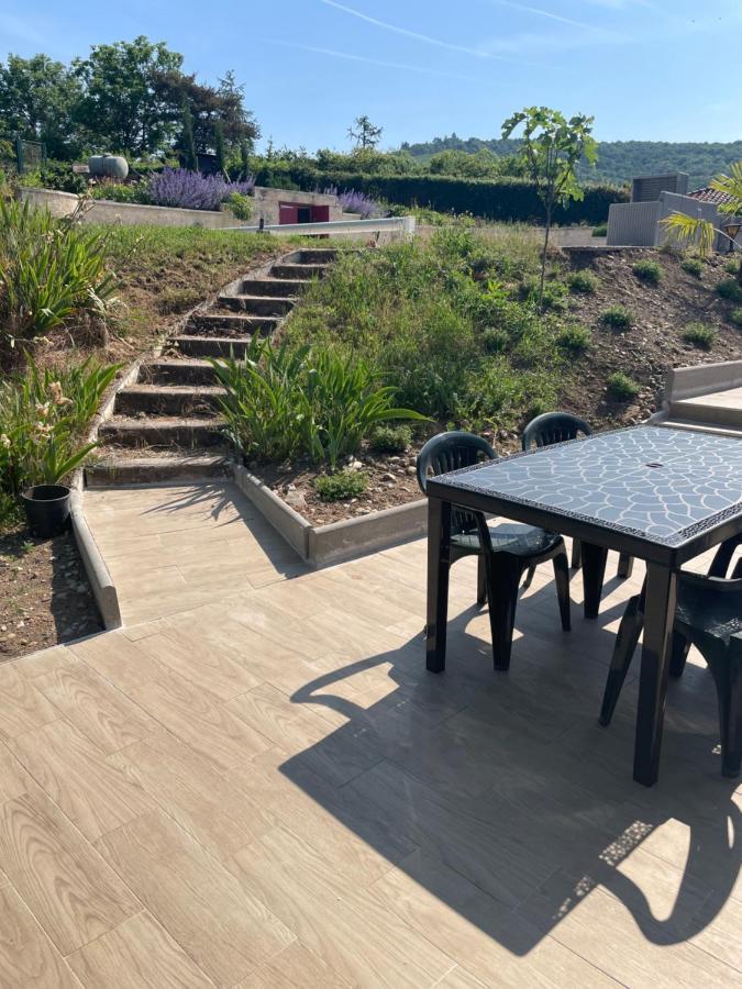 Le Cocon De Mya Villa Cenves Exterior photo